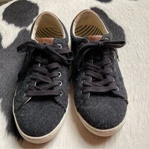 Taos Star Burst Wool Sneaker!